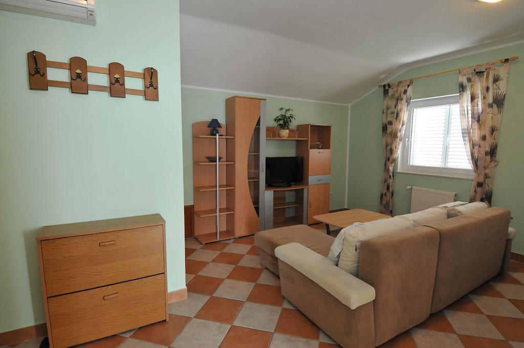 Apartments Bugenvila تْسافتات الغرفة الصورة